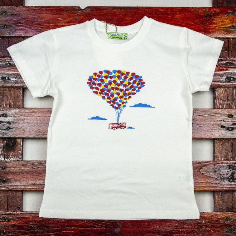 Baloons With The London Bus Kids T-shirt - www.thecottonhill.com